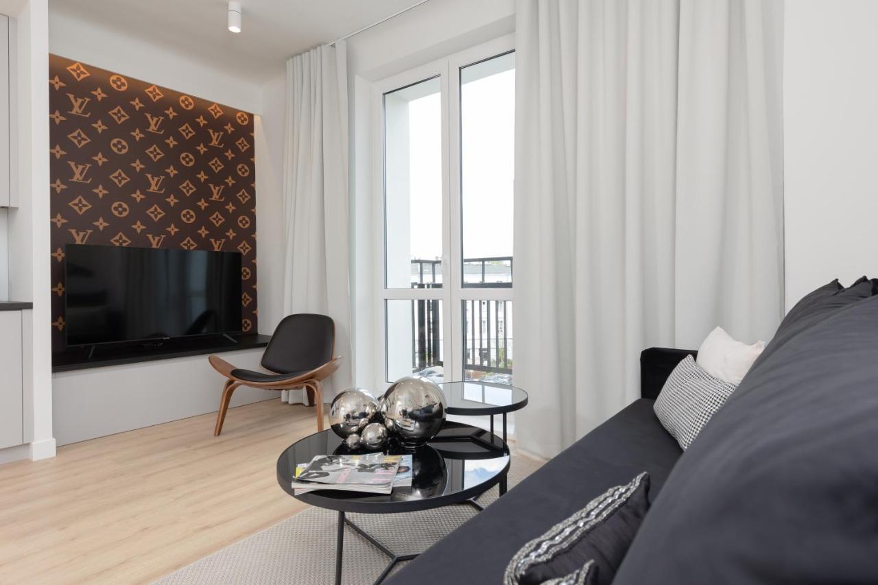 Fashionable City Center Apartment By Noclegi Renters Varsovie Extérieur photo